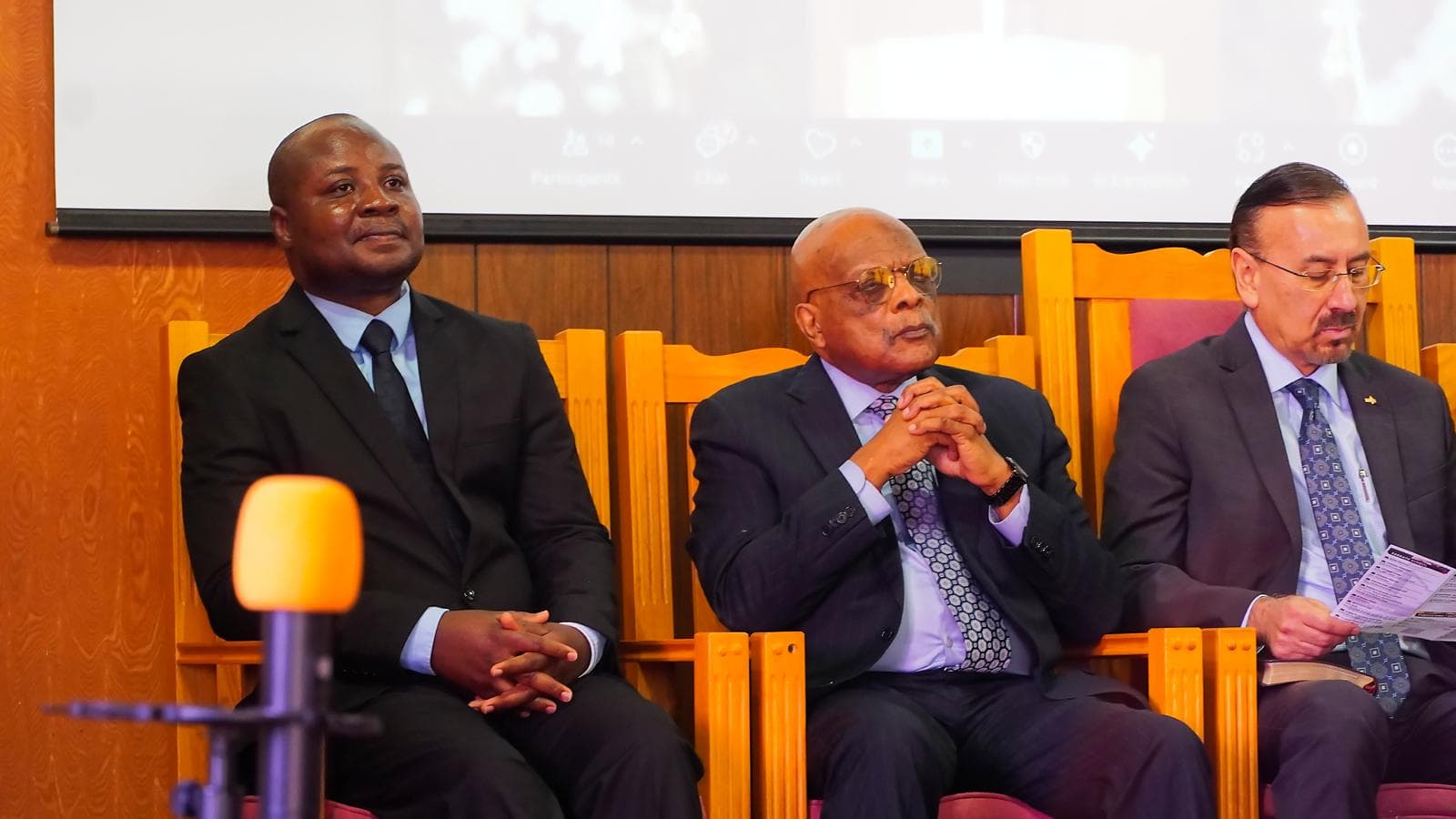 Church leadership at the pulpit